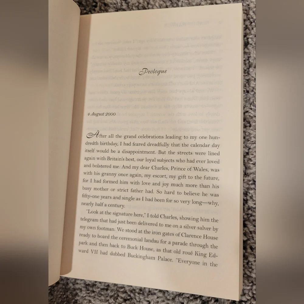 The Queen's Secret by Karen Harper Paperback - Picture 4 of 4